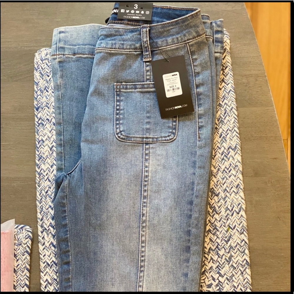 NWT Fashion Nova Stretch Flare Bottom Jeans
